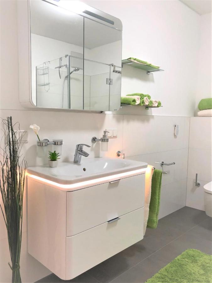 Panorama Penthouse Apartment Mit Klima Und Whirlpool Fuer Bis Zu 6 Personen Frankenthal  Eksteriør bilde